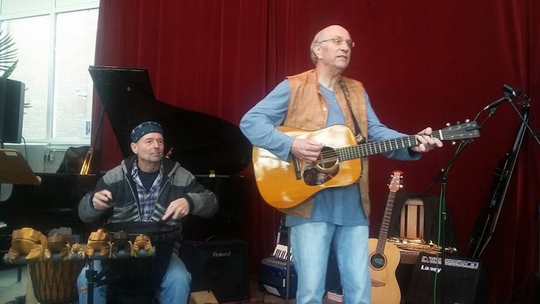 Veel variatie bij folkcafé de Liemers