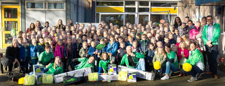 Buitenspeel materialen voor Joannesschool in Groessen