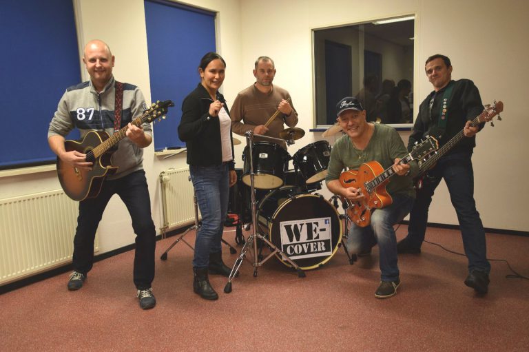 Drie miniconcerten bij Folkcafé de Liemers