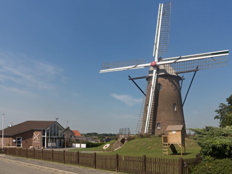 Fiets mee van Historisch Bergh naar Elten