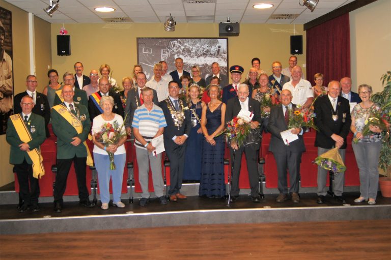 Jubilarissen schutterij Onderling Genoegen