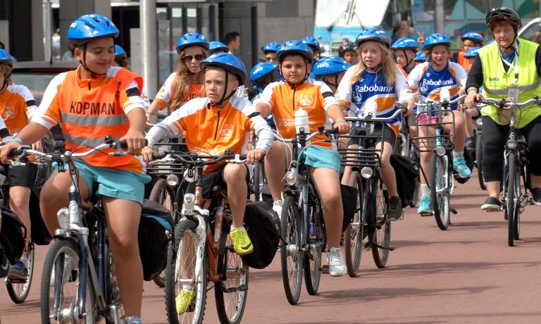 Ome Joop’s Tour in teken van 75 jaar Market Garden