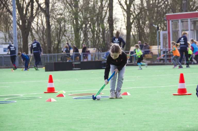 VTC Tulpencursus Hockey Instuif bij Hockey Vereniging Zevenaar