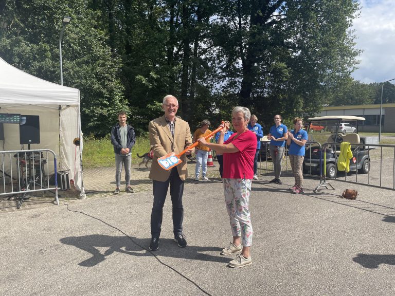 Dagbesteding Elver viert één jaar samenwerking bij het Bio Vakantieoord