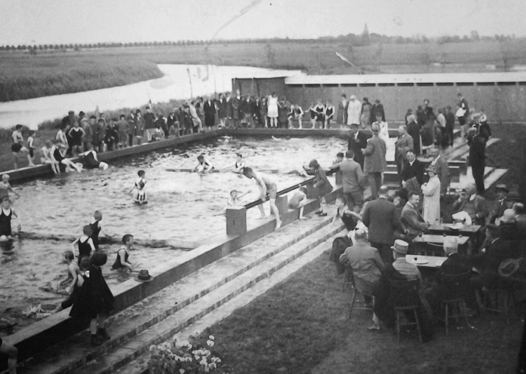 Een duik in Doesburg’s bad- en zwemverleden