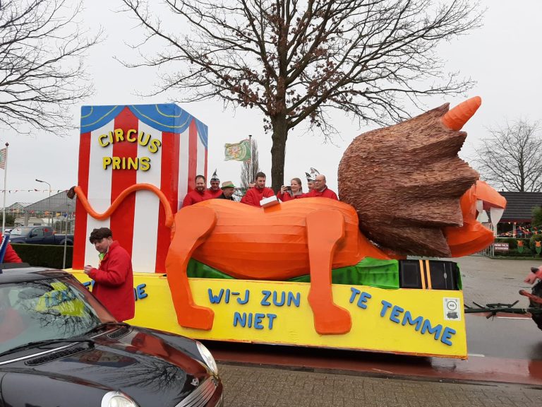 De Deurdreiers maken zich op voor een nieuw carnavalsseizoen!!!