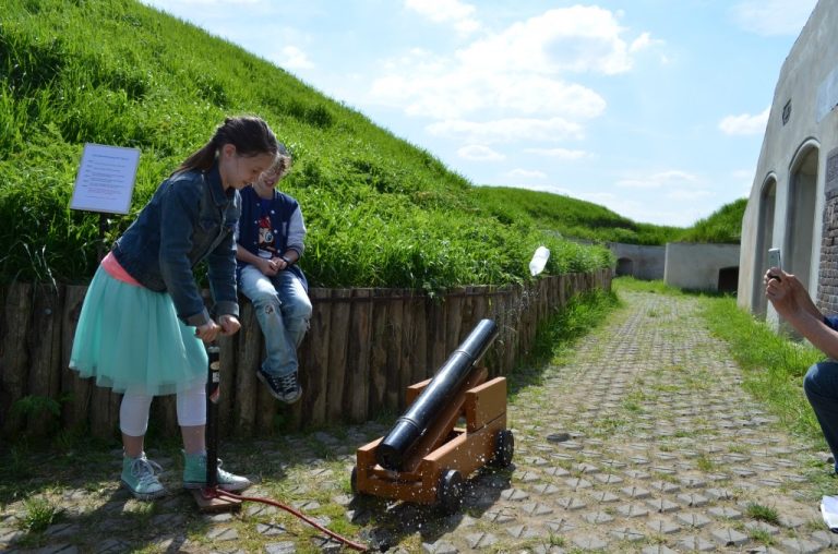 Kidsproof zomerprogramma op Fort Pannerden