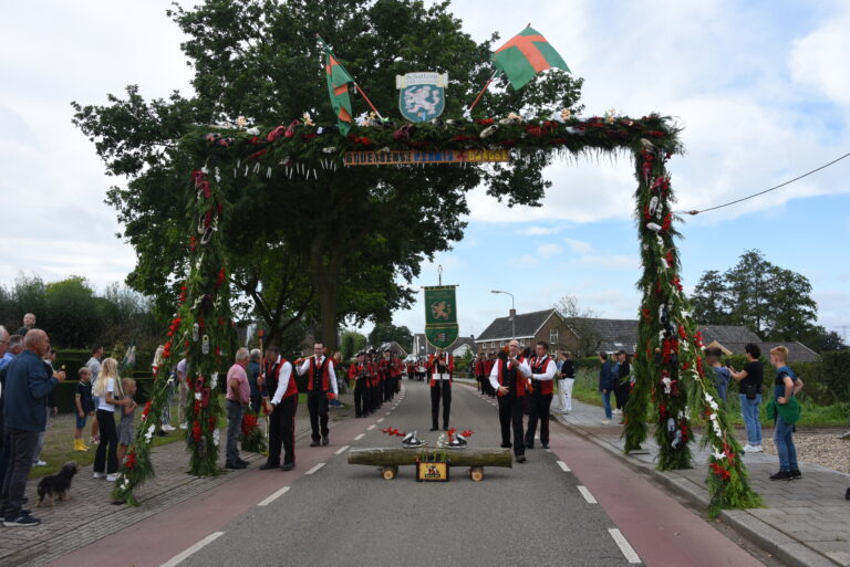 Schuttersfeest en kermis in Groessen van 13 t/m 17 september