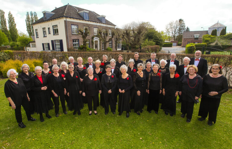 Opera Gelderland-Oost geeft intiem kerstconcert in Dorpskerk Aerdt