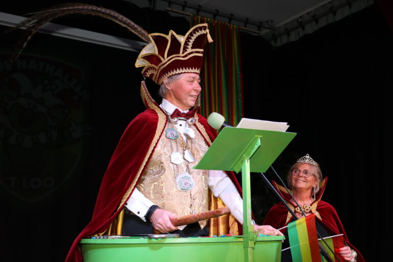 ‘Loos carnaval op z’n best’ met prins Toon en prinses Marjon