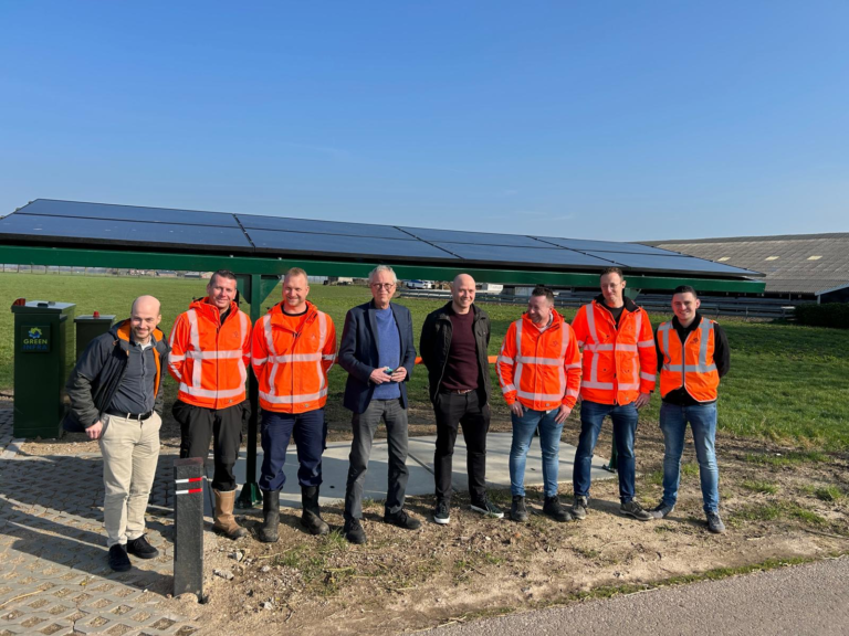 Gemeente Zevenaar plaatst een zonnegemaal